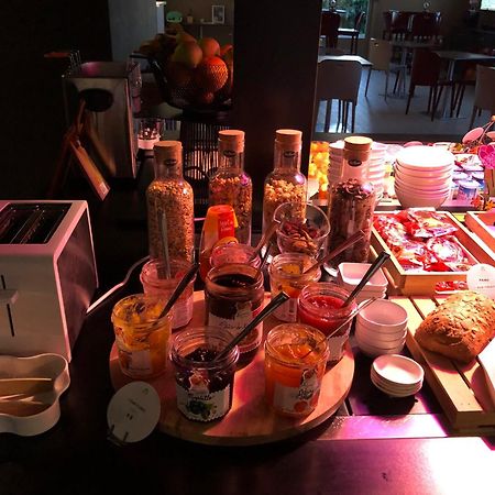 Campanile Poitiers Hotel Ngoại thất bức ảnh
