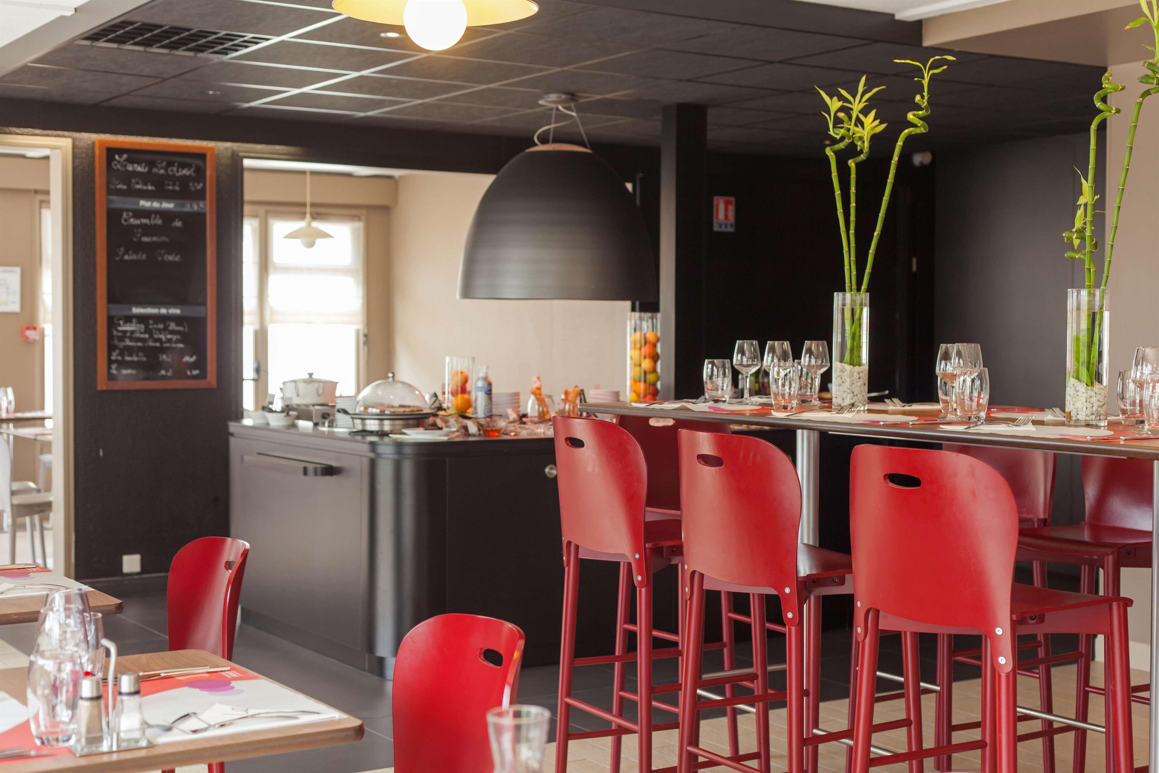 Campanile Poitiers Hotel Ngoại thất bức ảnh